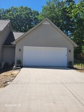 223 Amherst Ln in Crossville, TN - Building Photo - Building Photo