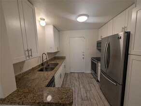 4211 Newton Ave in Dallas, TX - Building Photo - Building Photo