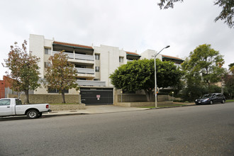 Menorah Terrace in Los Angeles, CA - Building Photo - Building Photo