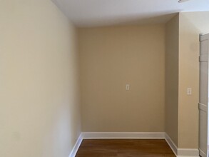 512 Williams St, Unit B - mother-in-law suite in Tallahassee, FL - Building Photo - Building Photo