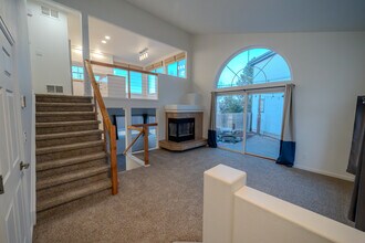 4692 Gibraltar St in Denver, CO - Building Photo - Building Photo