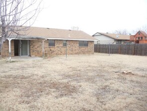 6410 SW Glenhaven Ave in Lawton, OK - Building Photo - Building Photo