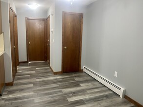 30 Windermere Ave, Unit 25 in Vernon, CT - Building Photo - Building Photo