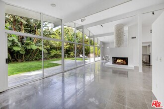 30611 Las Estrellas Dr in Malibu, CA - Building Photo - Building Photo