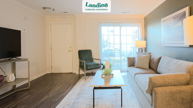 701 Green Cir-Unit -21-101.789433 in Rochester, MI - Building Photo - Building Photo