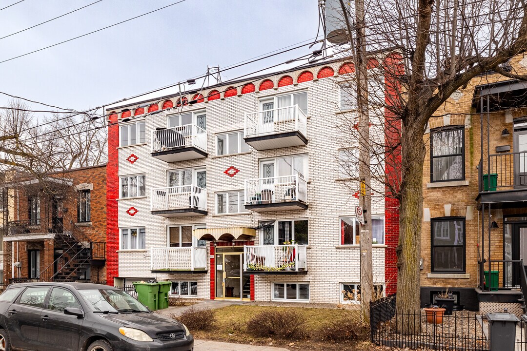 6688 Cartier St in Montréal, QC - Building Photo