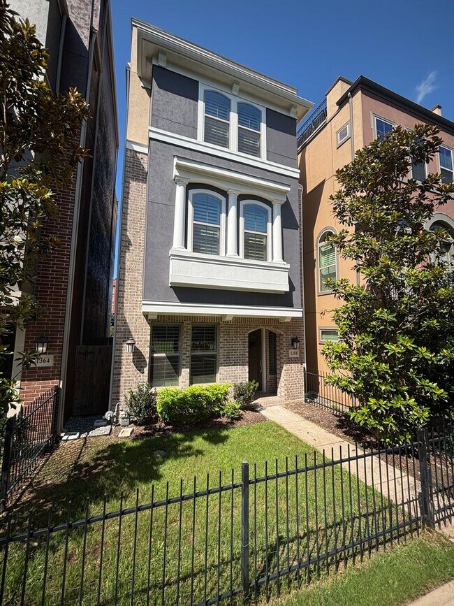 property at 1354 Romano Pl