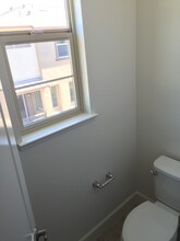 2939 Kaiser Dr in Santa Clara, CA - Foto de edificio - Building Photo