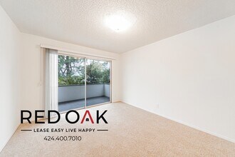 2748 Montrose Ave in Glendale, CA - Building Photo - Building Photo