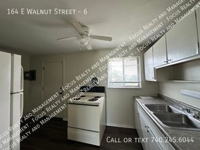 164 E Walnut St in Lancaster, OH - Building Photo - Building Photo