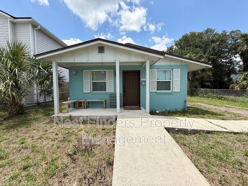 216 9th St S in Jacksonville Beach, FL - Building Photo