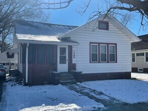 125 W Stadium Ave in West Lafayette, IN - Building Photo - Building Photo