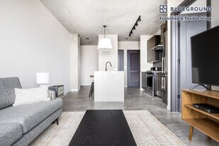 939 W Washington Blvd in Chicago, IL - Building Photo