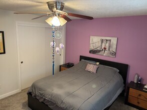 7706 SE 104th Ave in Portland, OR - Building Photo - Building Photo