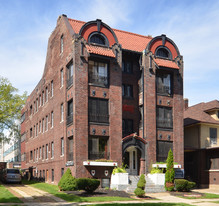 506 Linwood in Buffalo, NY - Building Photo
