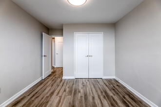 Almore Apartments in Toronto, ON - Building Photo - Interior Photo