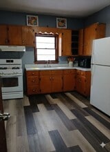 964 N Court St in Rockford, IL - Building Photo - Building Photo