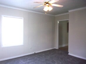 526 Leslie St in Chester, SC - Building Photo - Building Photo