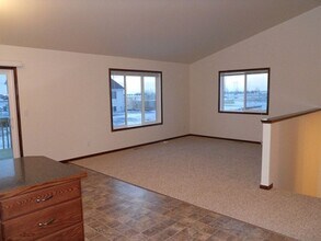 959 30th Ave W in West Fargo, ND - Building Photo - Building Photo