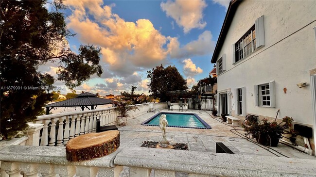 15321 SW 59th St in Miami, FL - Building Photo - Building Photo