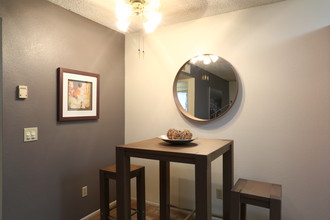 Rancho Sierra Apartments in Phoenix, AZ - Building Photo - Interior Photo