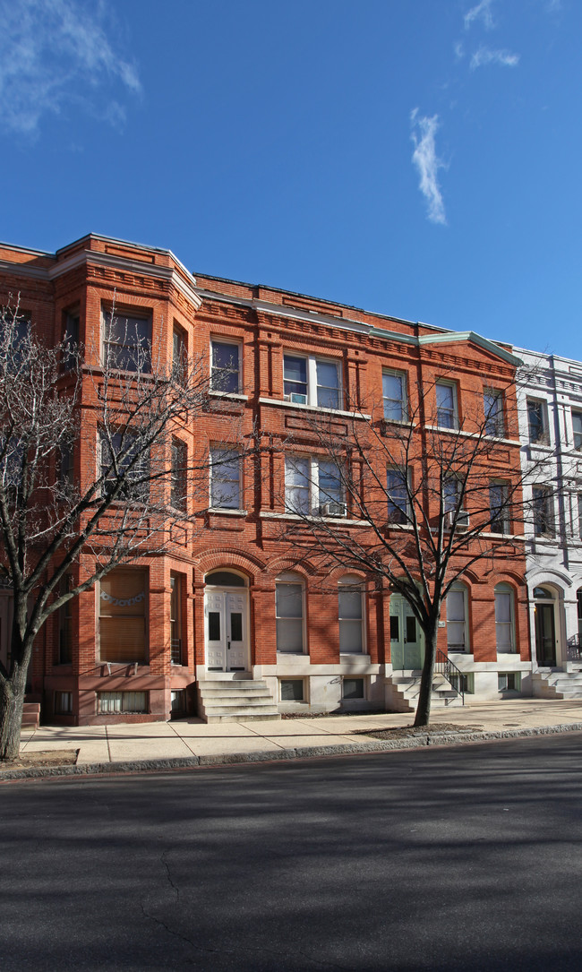 1811 Bolton St in Baltimore, MD - Foto de edificio - Building Photo