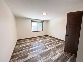 575 Main St W in Richmond, MN - Building Photo - Building Photo