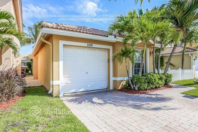3339 Blue Fin Dr in West Palm Beach, FL - Building Photo - Building Photo