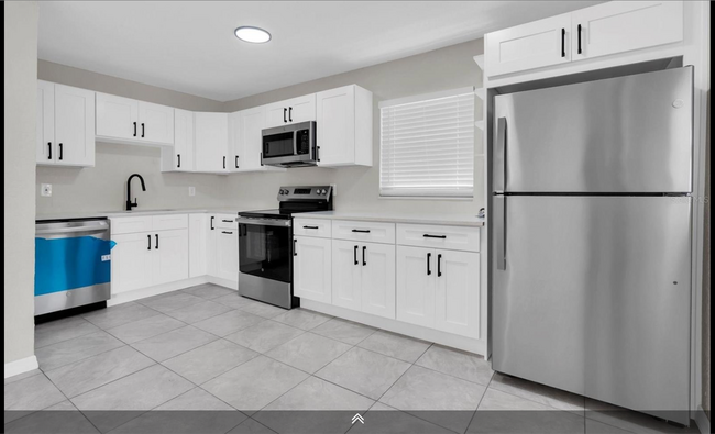 1900 45th St S in St. Petersburg, FL - Building Photo - Building Photo