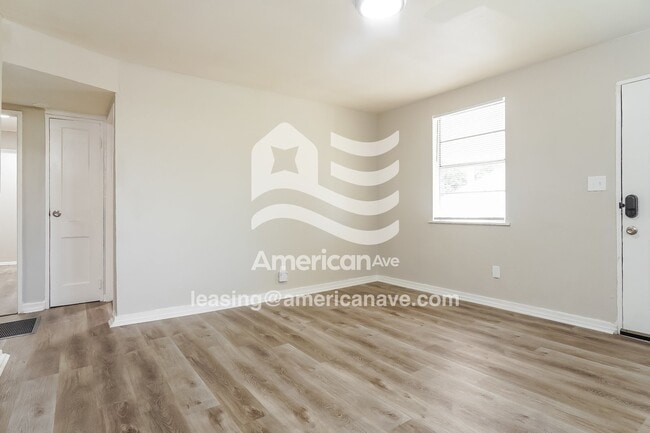 529 Seminole Cir in Fairfield, AL - Building Photo - Building Photo