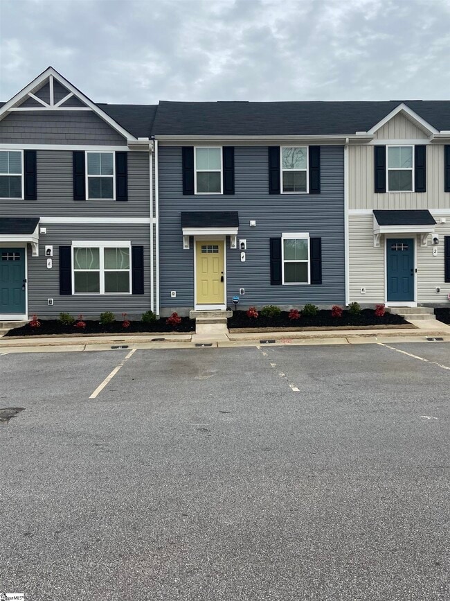 4 Tidworth Dr in Greer, SC - Building Photo - Building Photo