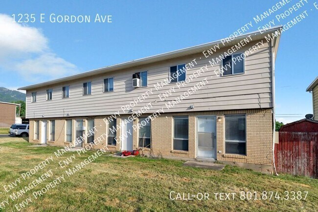 1235 E Gordon Ave in Layton, UT - Foto de edificio - Building Photo
