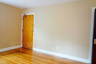8406 Greenwood Ave in Takoma Park, MD - Building Photo - Building Photo