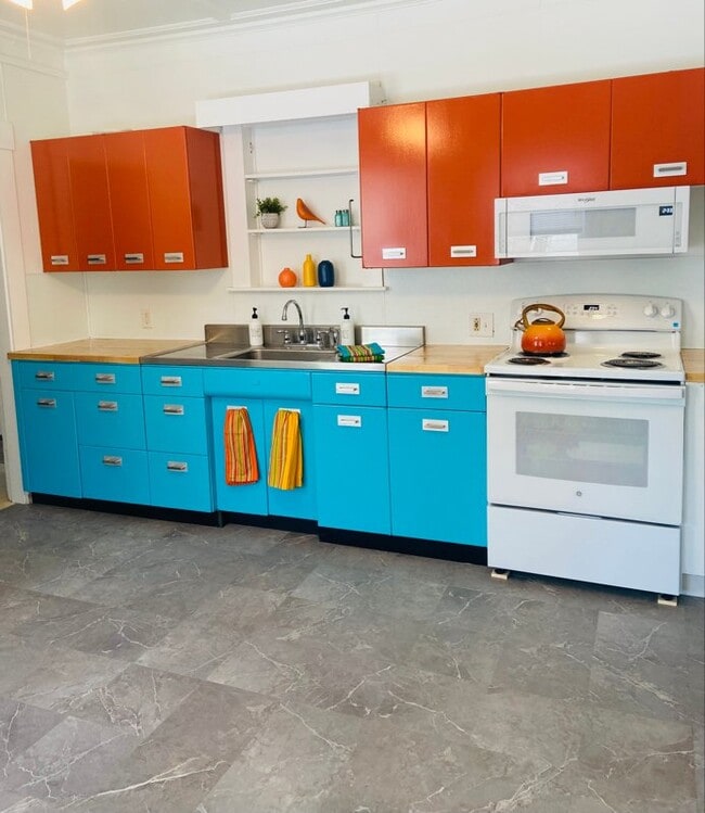 32 Summer St, Unit 32