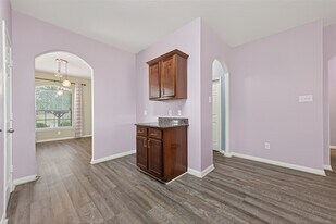 30914 W Lost Creek Blvd in Magnolia, TX - Building Photo