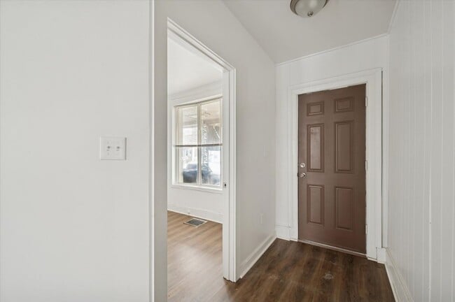 1124 W 9th St in Chester, PA - Building Photo - Building Photo