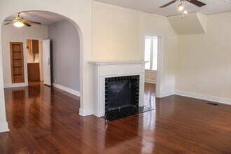 311 E Rosewood Ave in San Antonio, TX - Building Photo - Building Photo