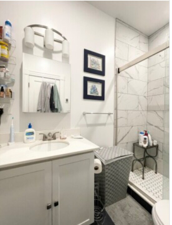 86 West Cedar St, Unit A in Boston, MA - Building Photo