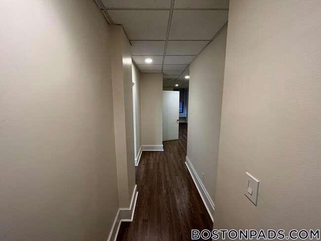 62 Boylston St in Boston, MA - Building Photo - Building Photo