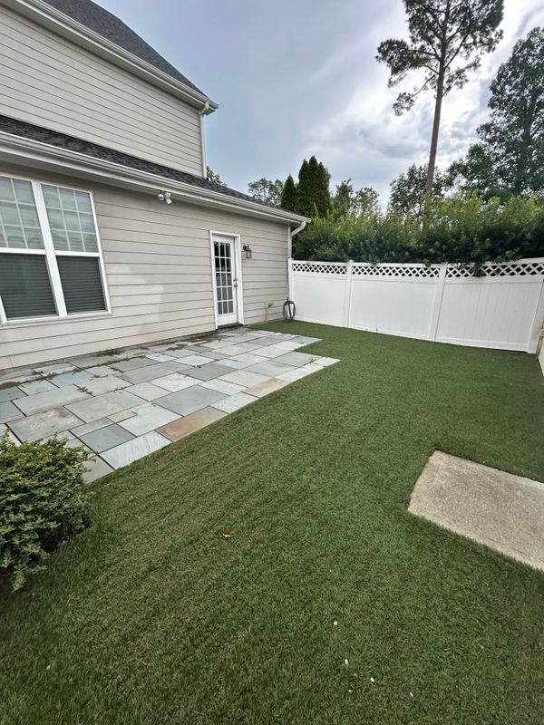 1048 Philpott Dr in Chapel Hill, NC - Building Photo - Building Photo