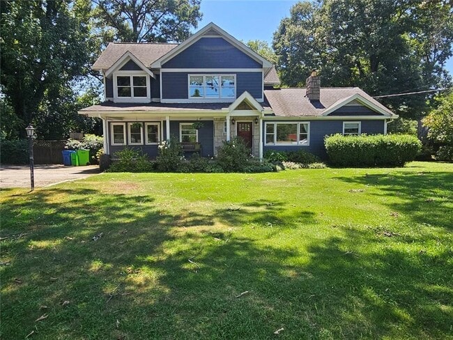 property at 3293 Covington Hwy
