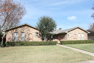6317 Rincon Way in Dallas, TX - Building Photo