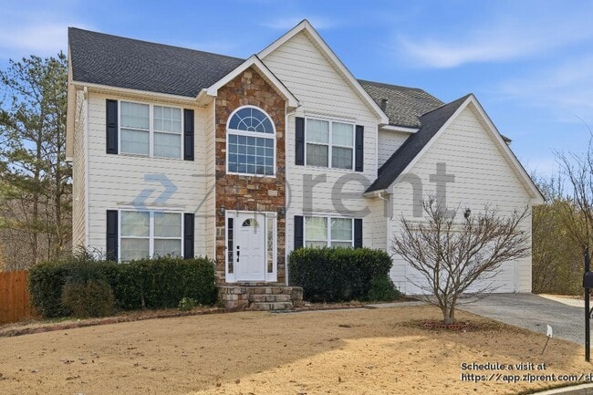 1305 Rockbass Rd in Suwanee, GA - Foto de edificio - Building Photo