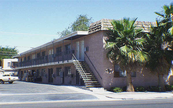 Horizon Studio Apartments in Las Vegas, NV - Building Photo - Building Photo