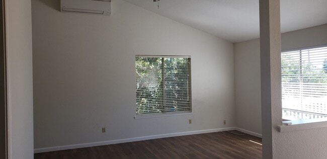 19080 Stonegate Rd in Hidden Valley Lake, CA - Building Photo - Building Photo