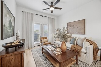 The Dalton in McKinney, TX - Foto de edificio - Building Photo