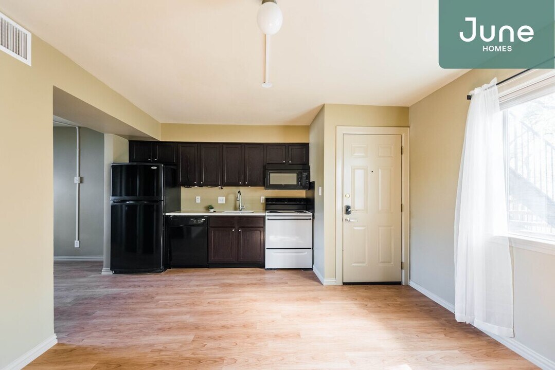 3018 S 1st St-Unit -A in Austin, TX - Building Photo