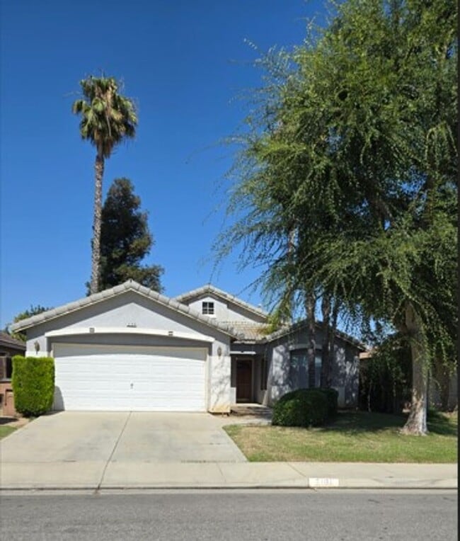 property at 3106 Colville Ave