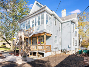 312 Bridge St in Joliet, IL - Foto de edificio - Building Photo