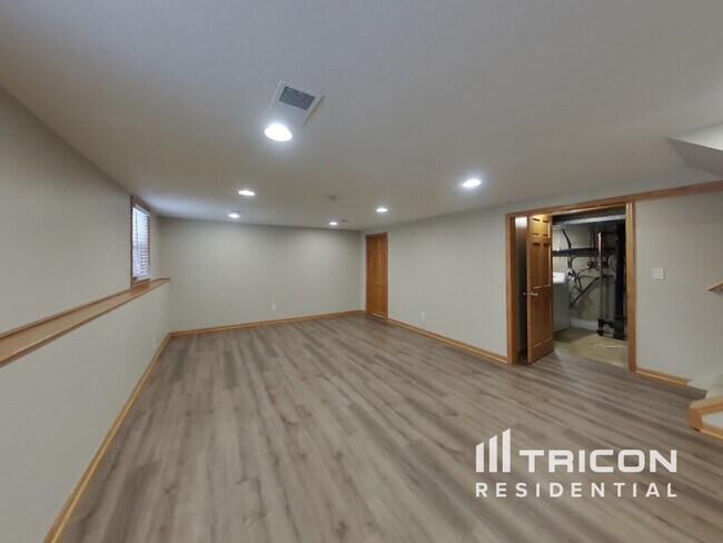2910 114th Ave NW in Coon Rapids, MN - Building Photo - Building Photo